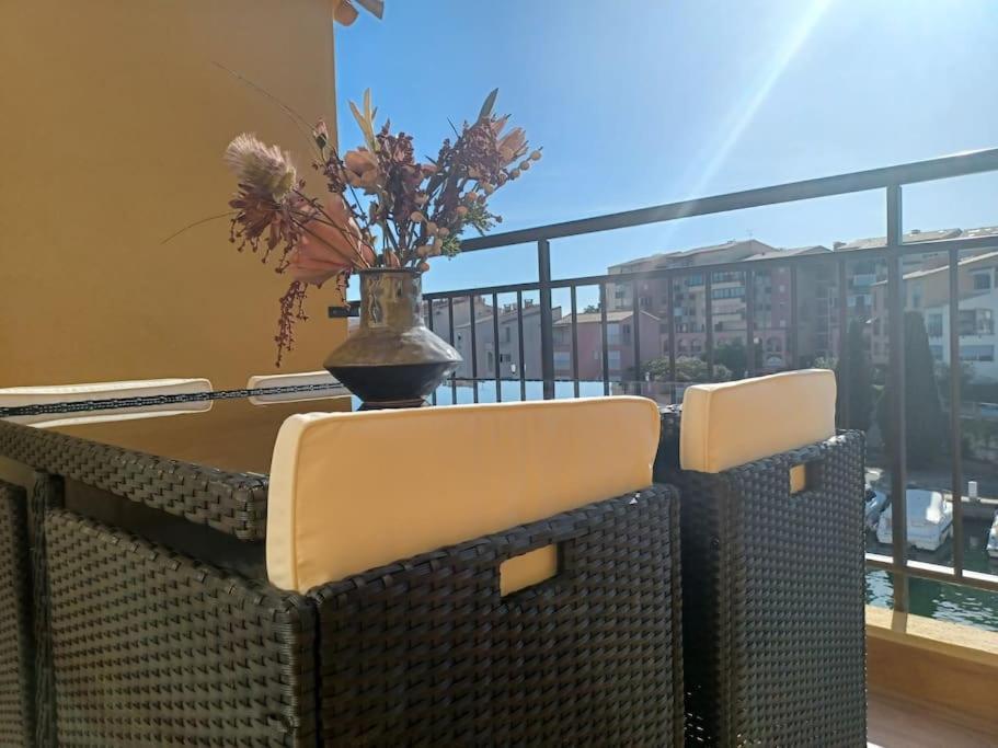 Cap'Nomad Studio Cote Port - Terrasse - Piscine - Parking 아그 외부 사진